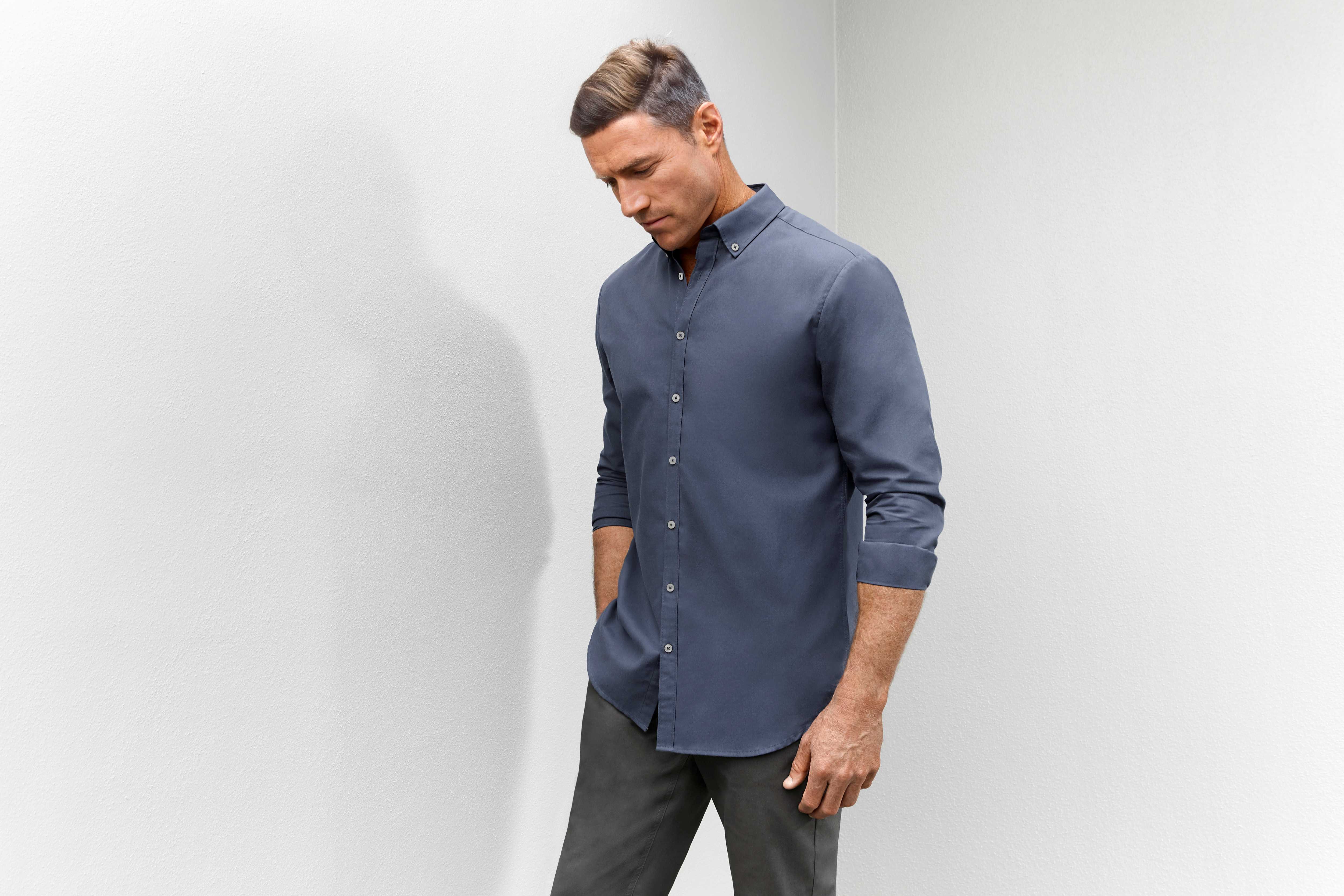 S127ML_Talent_GreySmoke_01_FS