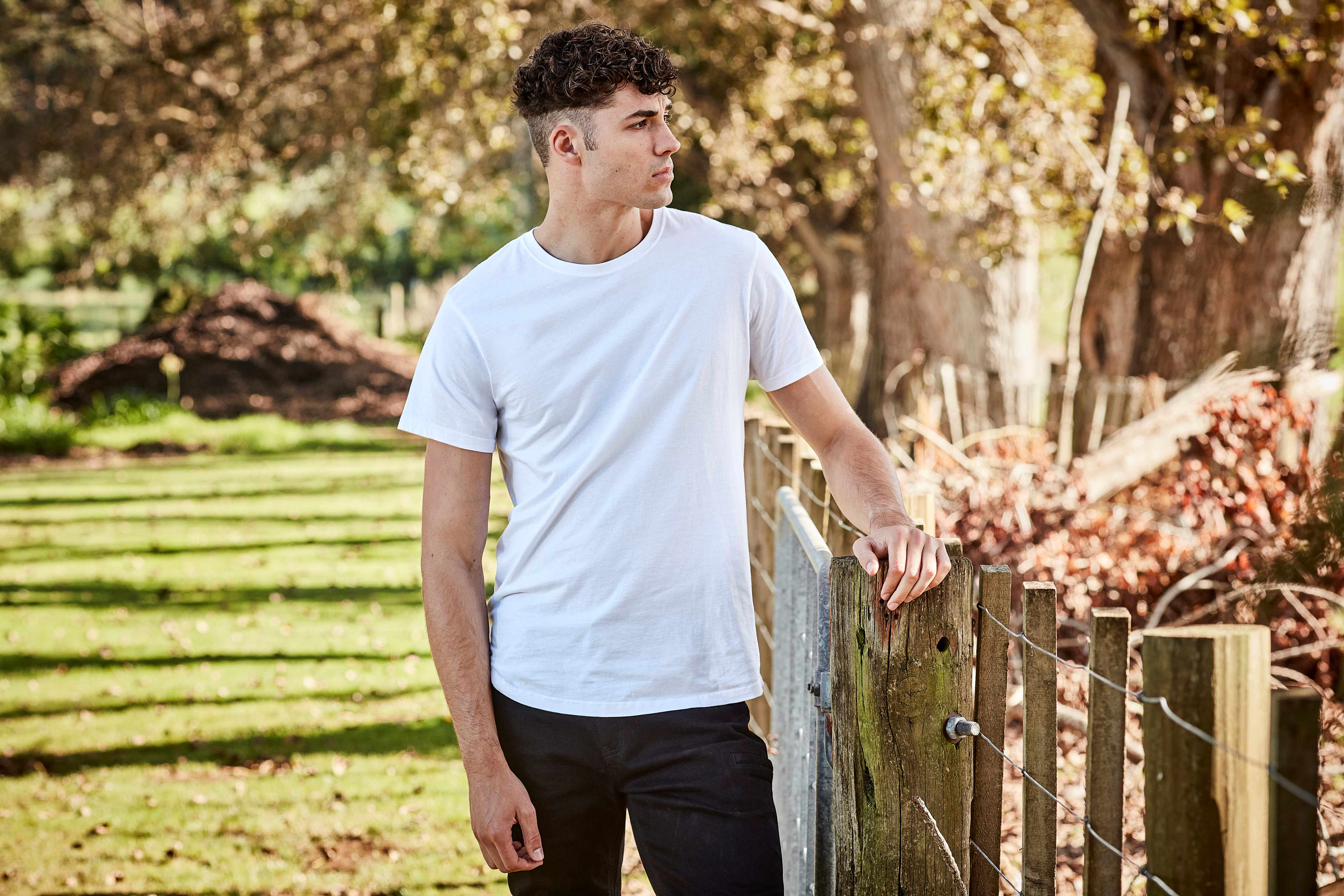 ZH135_Talent_White_06